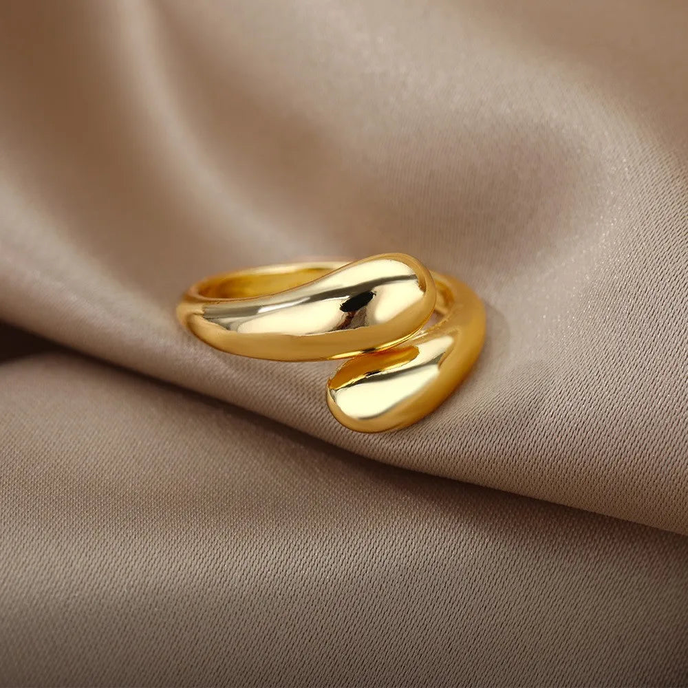 Anillo Minimalista Enlace Oro