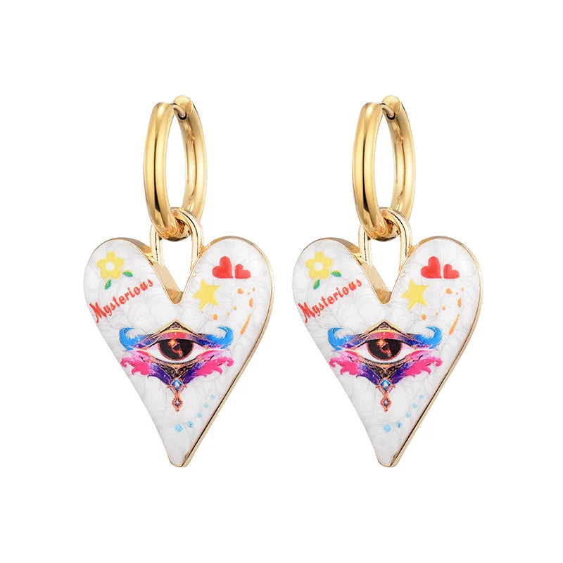 Aretes con Forma de Corazón y Ojo